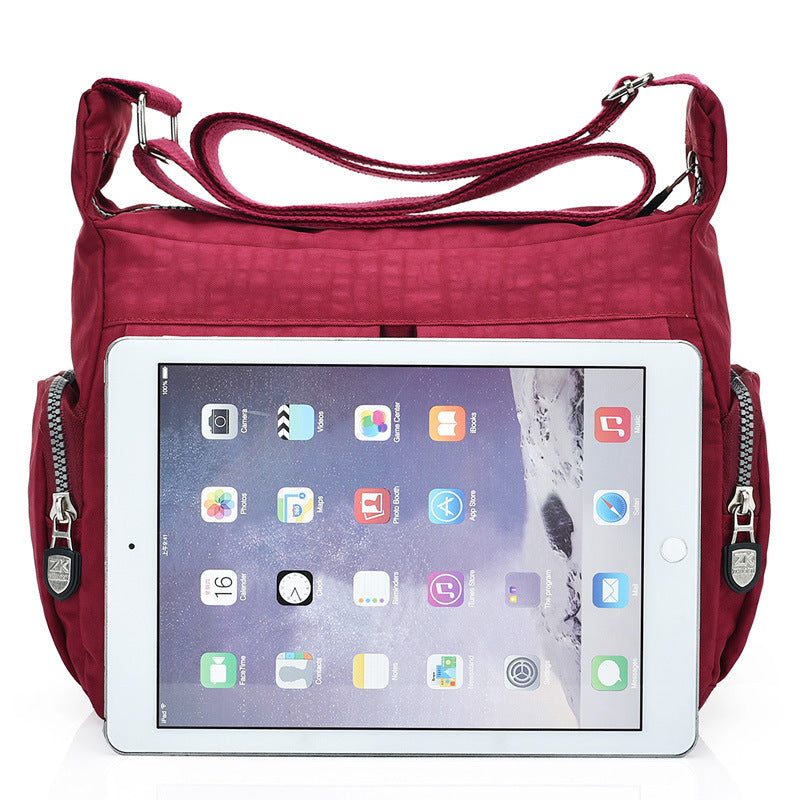 Trendy Essentials: Wholesale Nylon Shoulder Cross Bags for Casual Style