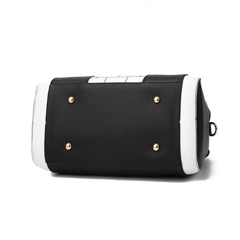 Everyday Elegance: Must-Have Shoulder Bags for Women