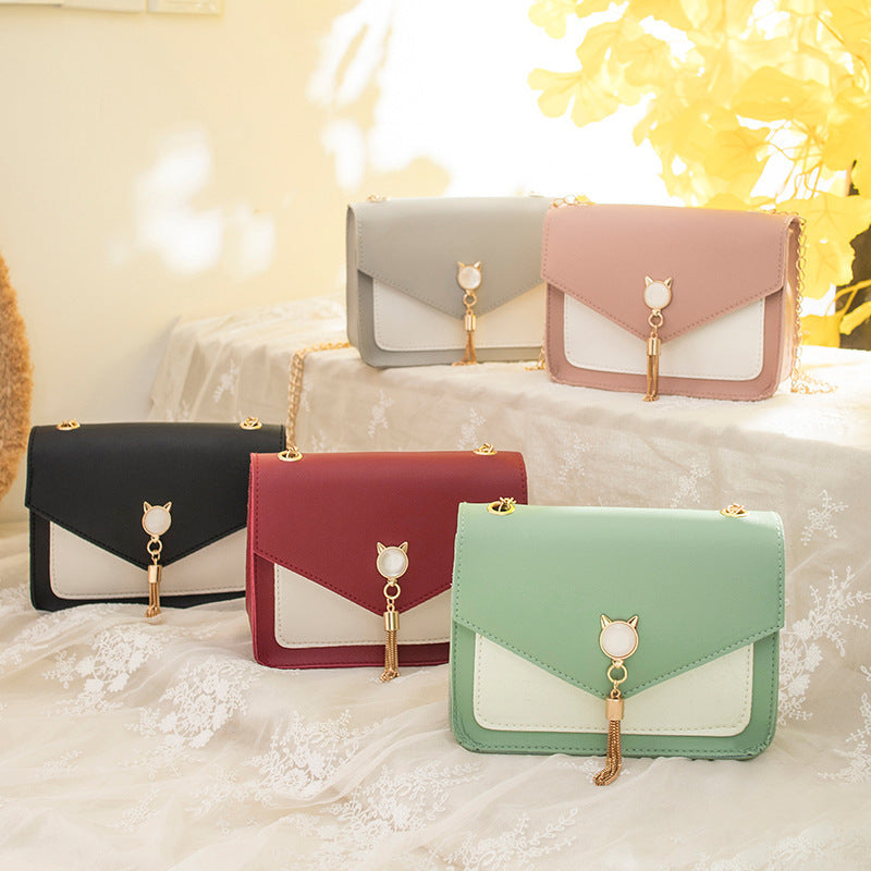 Feline Flair: Chic Small Crossbody Cat Lock Chain Messenger Bags for Women
