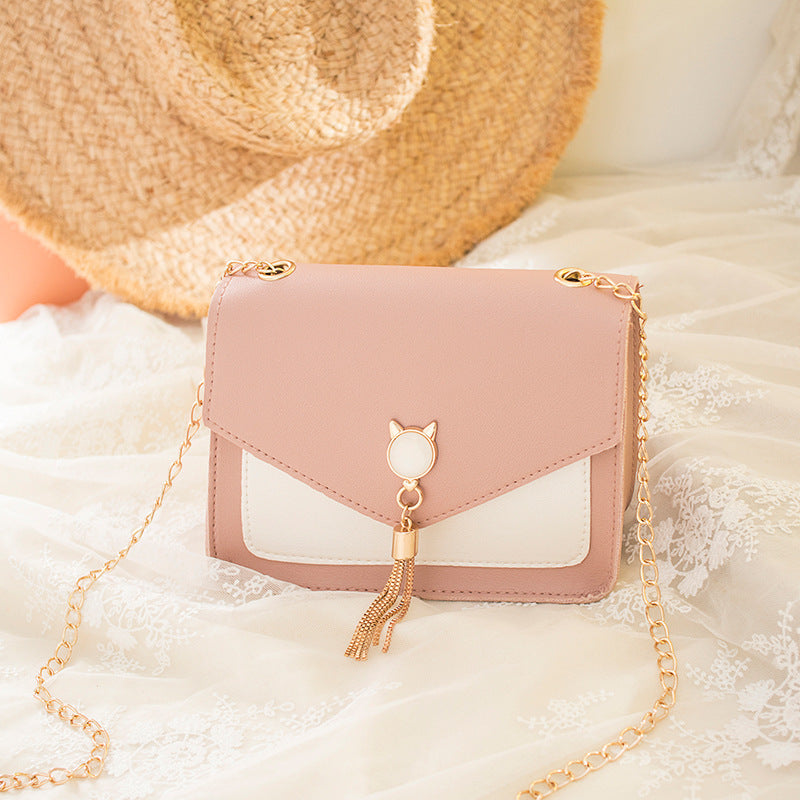 Feline Flair: Chic Small Crossbody Cat Lock Chain Messenger Bags for Women